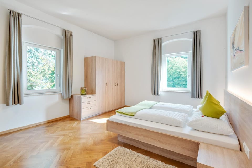 Living room, Bedroom