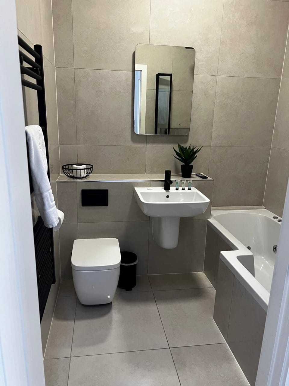 The Residence by Pasha Apartment hotel in Bradford