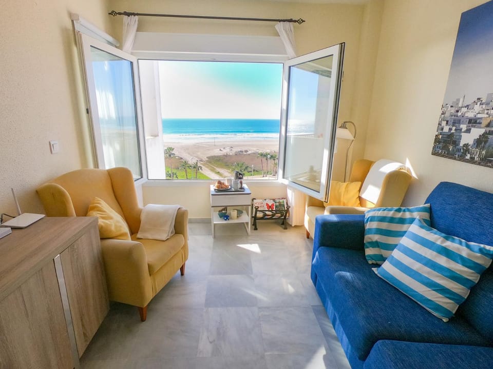 Living room, Sea view