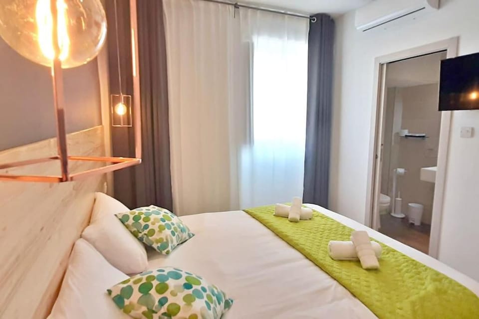 CARO Boutique Guest House Bed and Breakfast in Malta