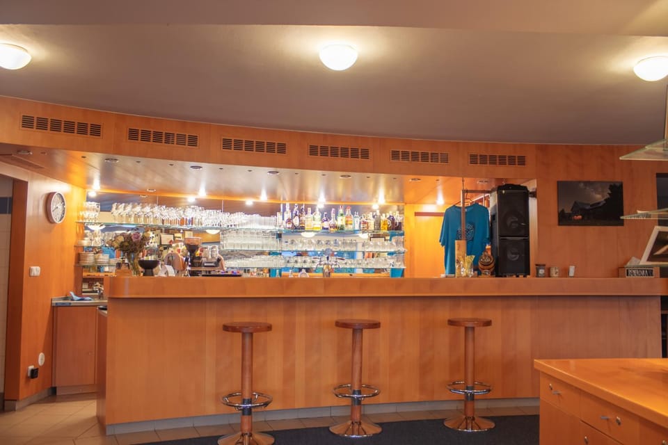 Lounge or bar