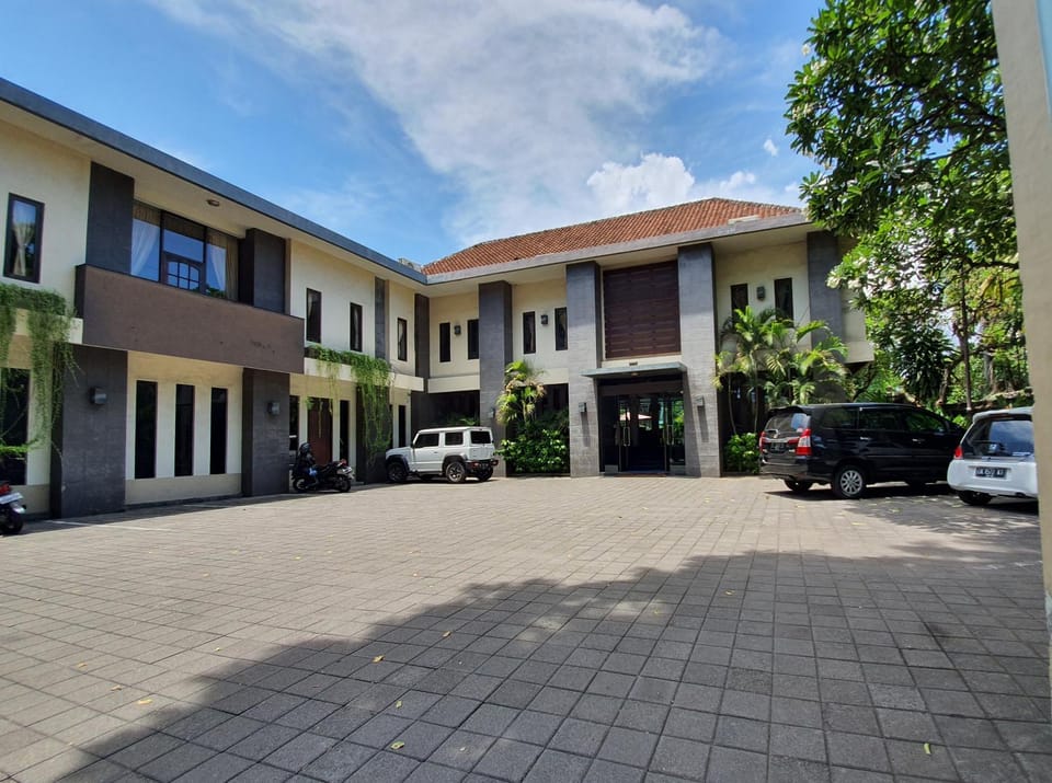 Area and facilities