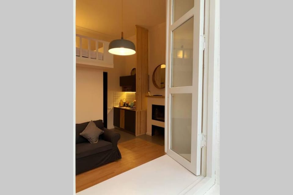 Bright Apartment Apartment in Tbilisi, Georgia