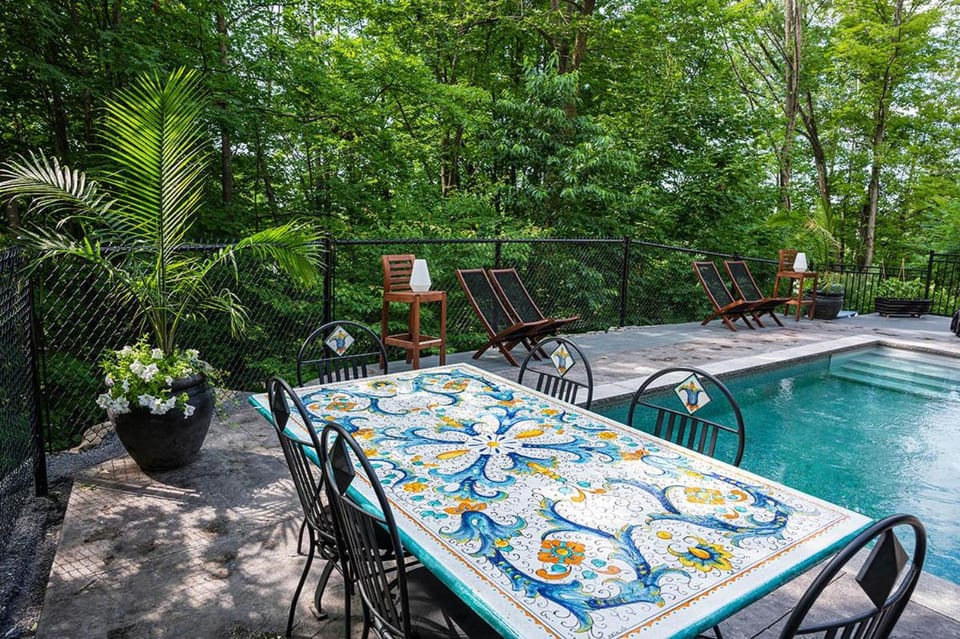 Patio, Day, Garden, Balcony/Terrace, Pool view, Swimming pool, Inner courtyard view, sunbed