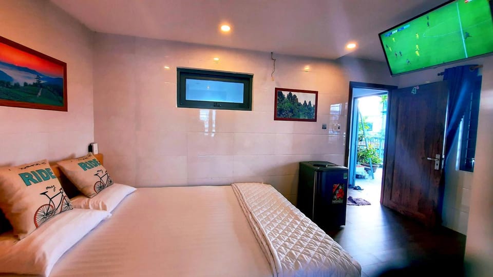 Bed, TV and multimedia