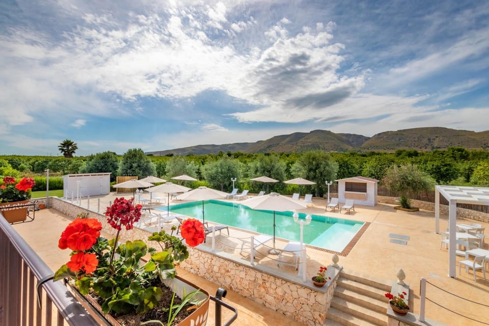 Solarium, Swimming pool