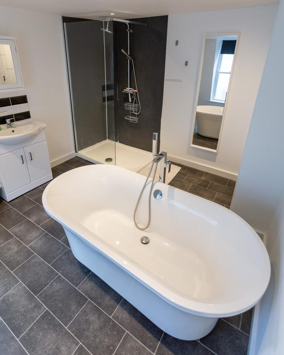 Shower, Bathroom, Bath