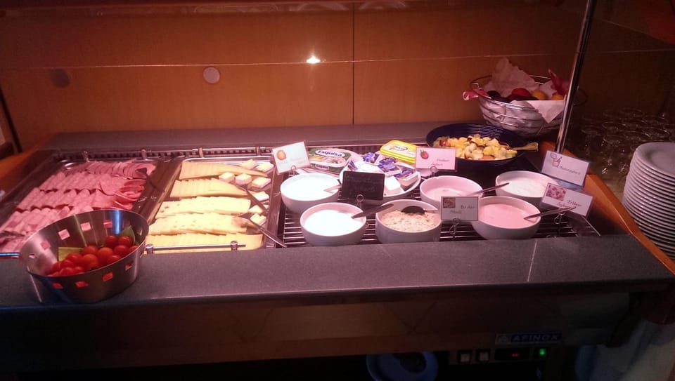 Buffet breakfast