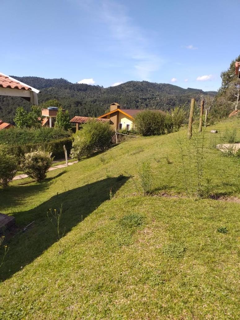 Um lugar para curtir, descansar e amar! A 9 QUILOMETROS DO CENTRO Chalet in State of São Paulo