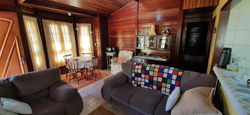 Um lugar para curtir, descansar e amar! A 9 QUILOMETROS DO CENTRO Chalet in State of São Paulo