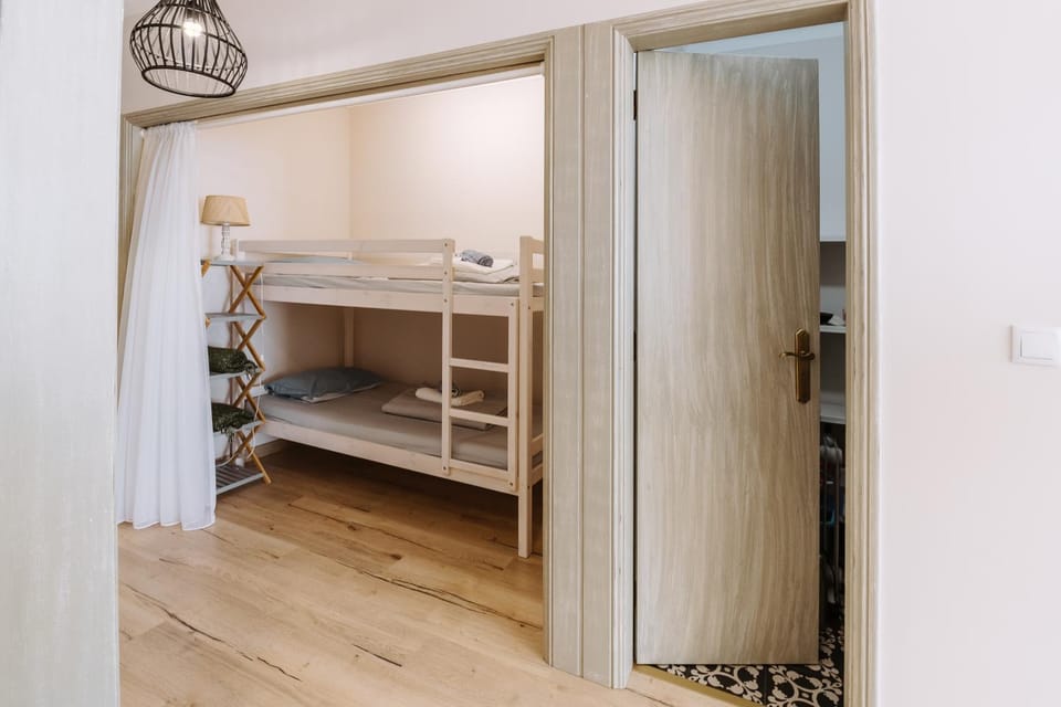 Other, bunk bed