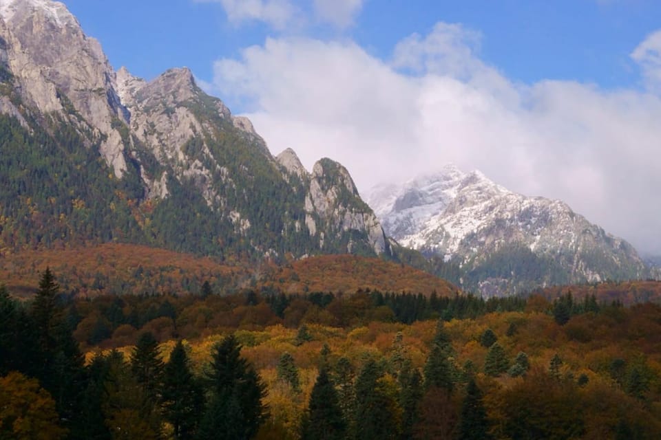 Nearby landmark, Day, Natural landscape, Mountain view