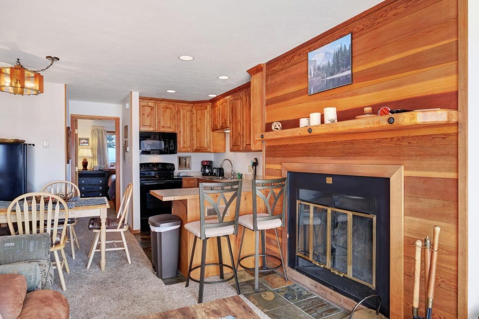 Timber Ridge Condo Apartment in Wildernest