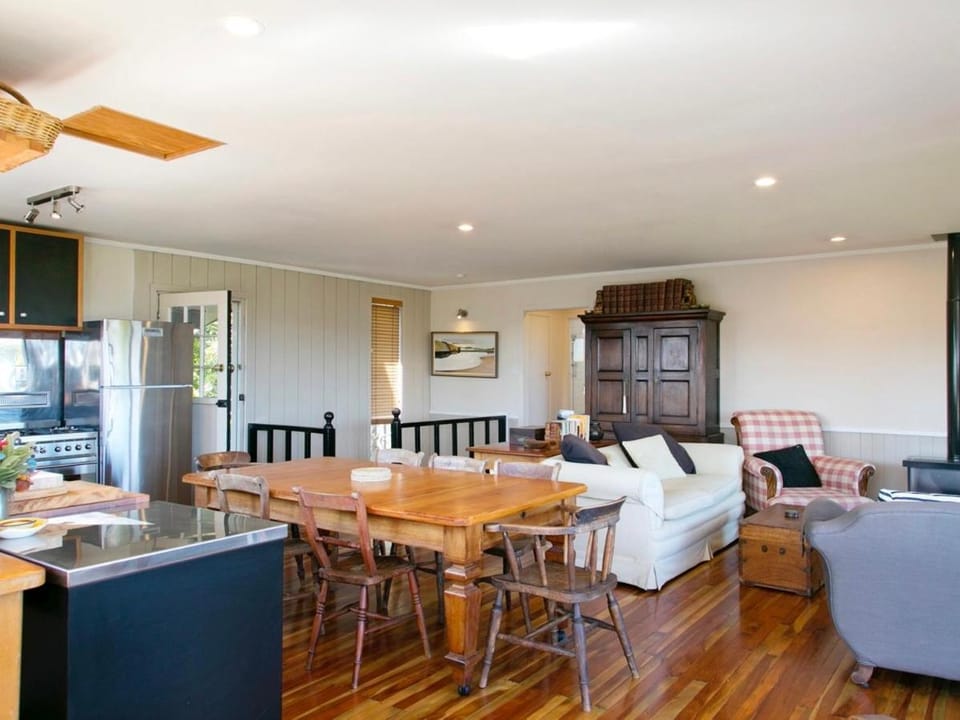 Bliss - Taupo Holiday Home House in Taupo