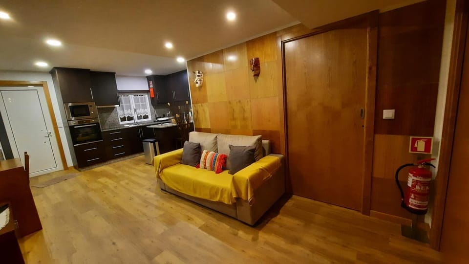 Living room, Communal kitchen