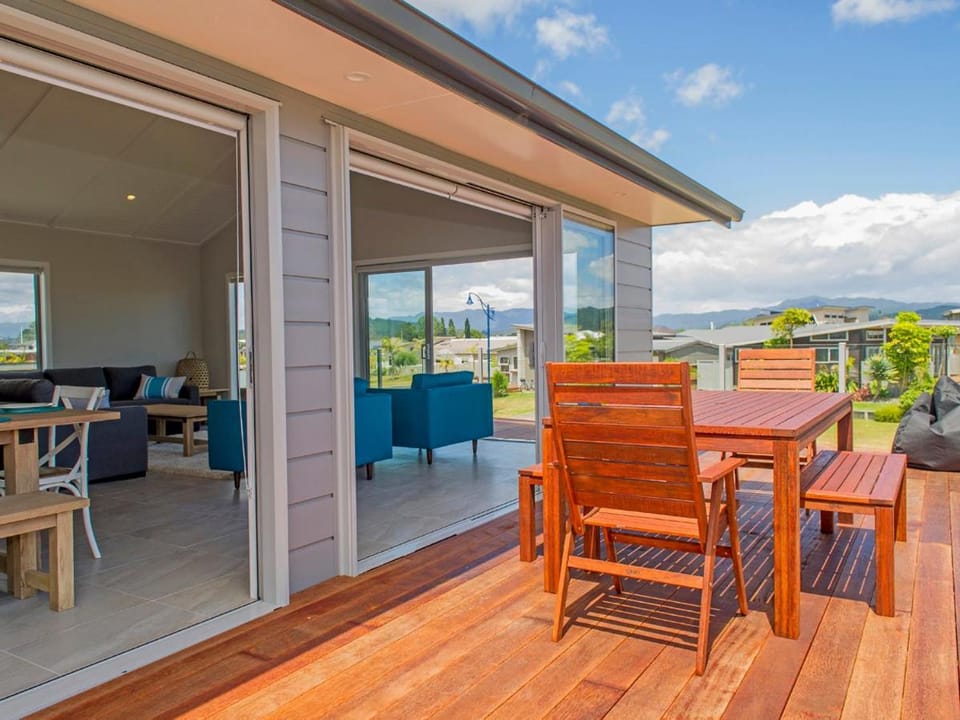 Tattletails Rest - Whitianga Holiday House House in Whitianga