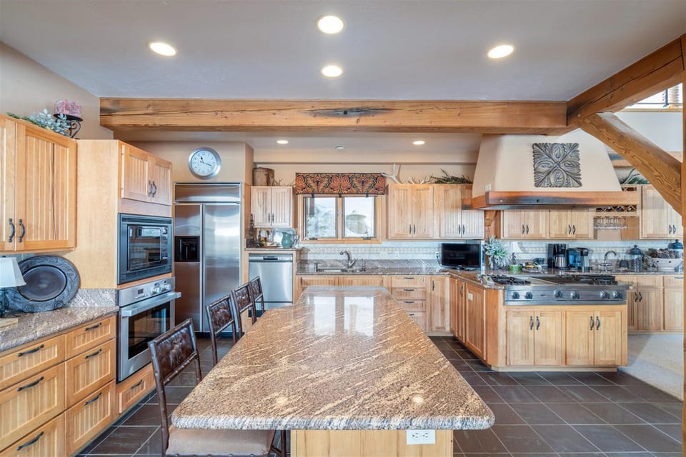 Double Eagle Way 102 House in Telluride