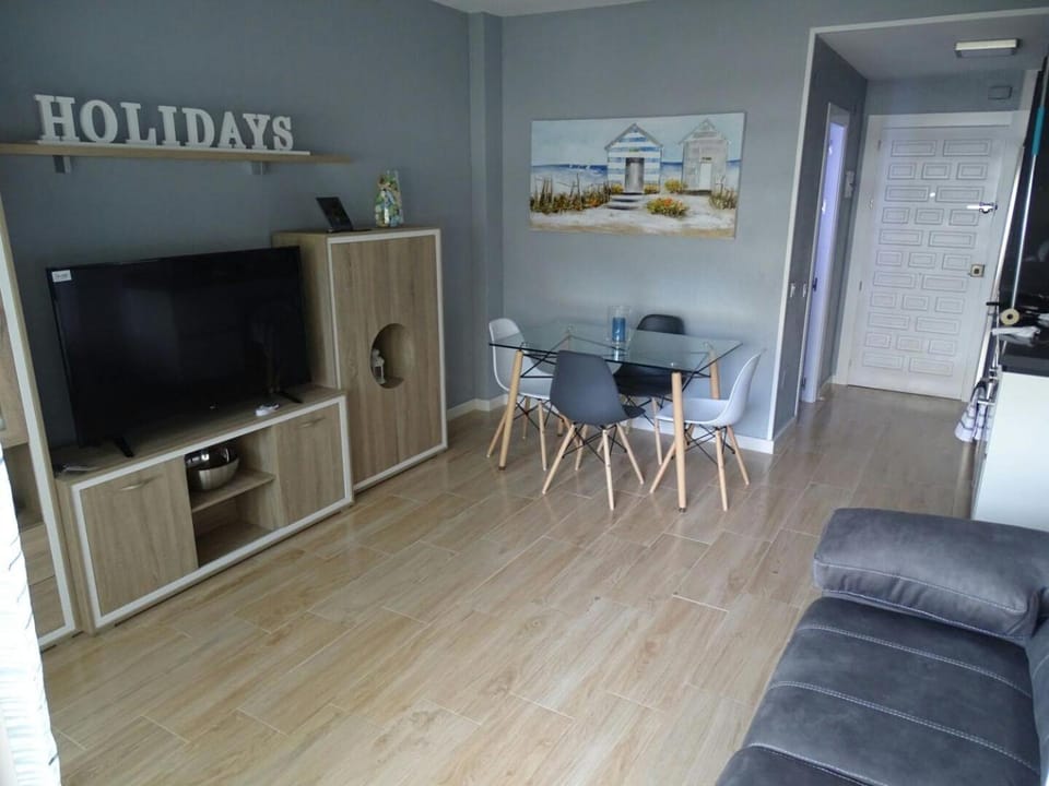 TV and multimedia, Dining area