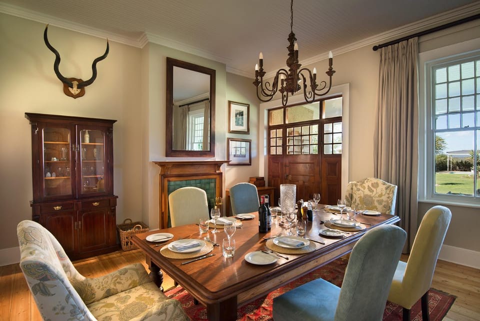 Dining area, Breakfast, Continental breakfast, English/Irish breakfast, Lunch, Dinner
