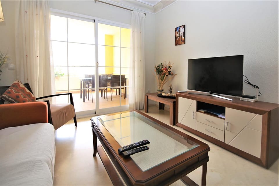 TV and multimedia, Balcony/Terrace, Living room, Seating area