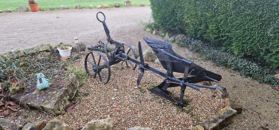 Garden, Decorative detail