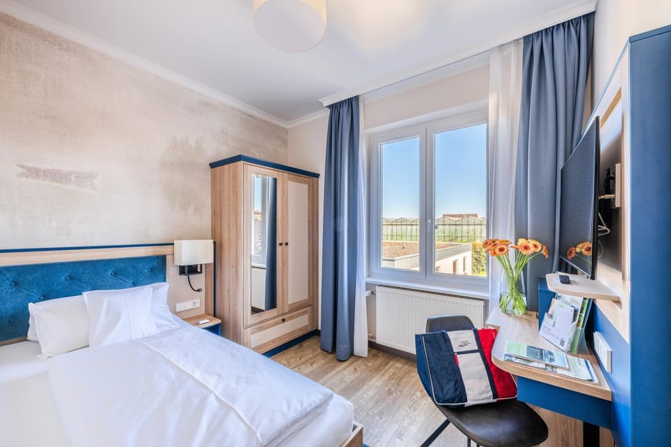 Strandhotel Löchnerhaus Hotel in Baden-Württemberg