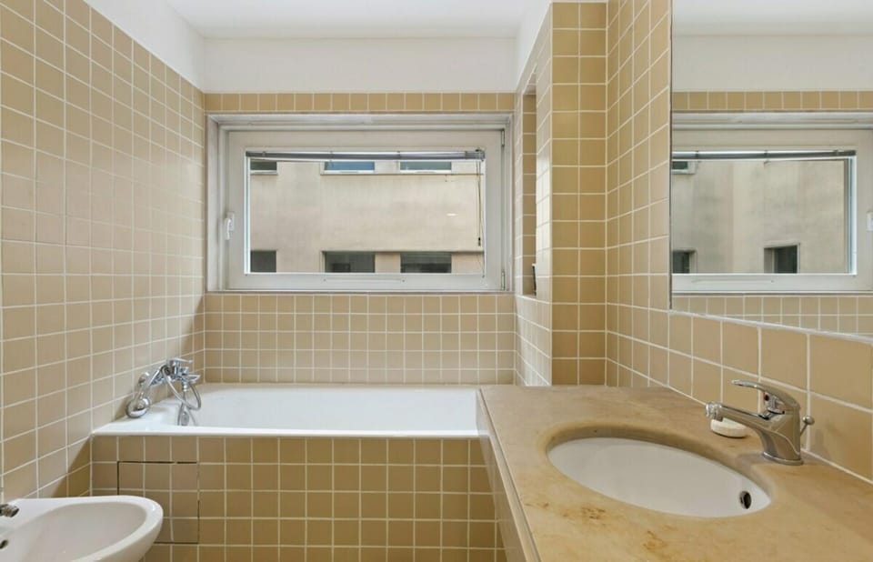 Beautiful 2 Bedroom Apartment in Bairro Alto Apartment in Lisbon