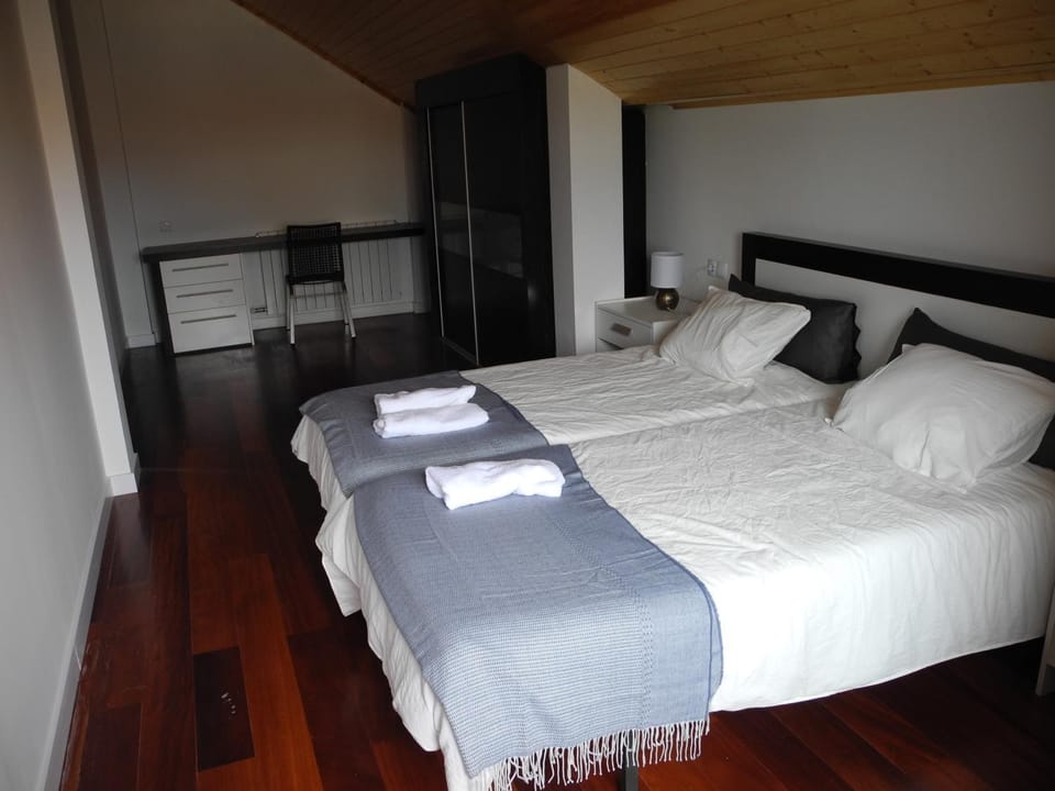 VIVIENDA TURÍSTICA LOS OLIVOS Country House in Navarre