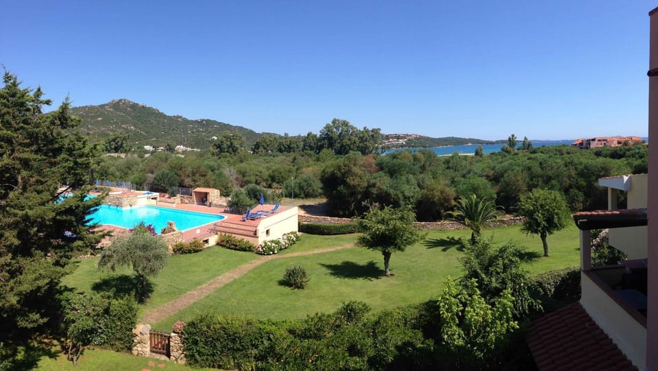 Garden view, Pool view, Sea view, Swimming pool