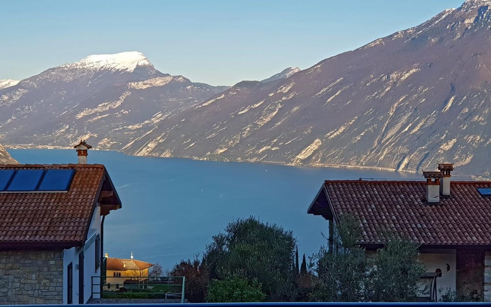 Natural landscape, View (from property/room), Balcony/Terrace