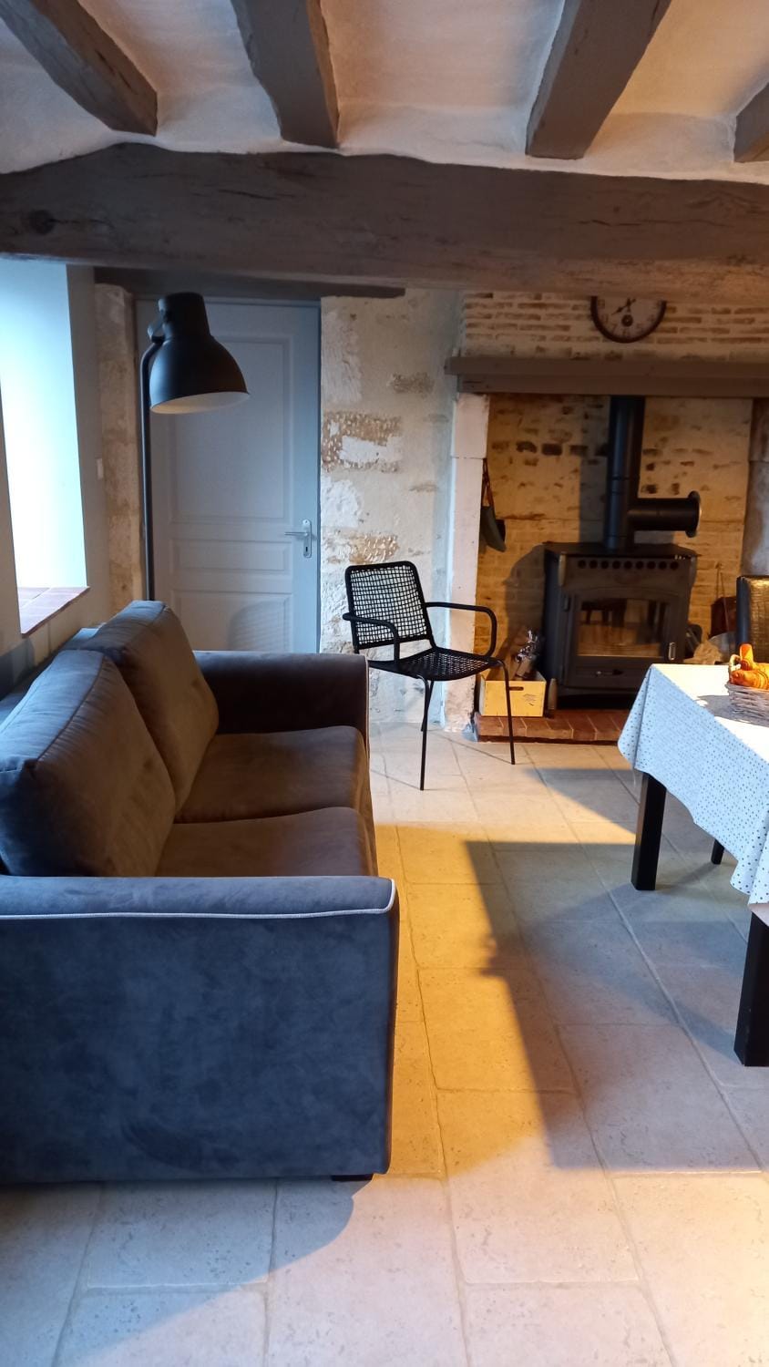 Communal lounge/ TV room