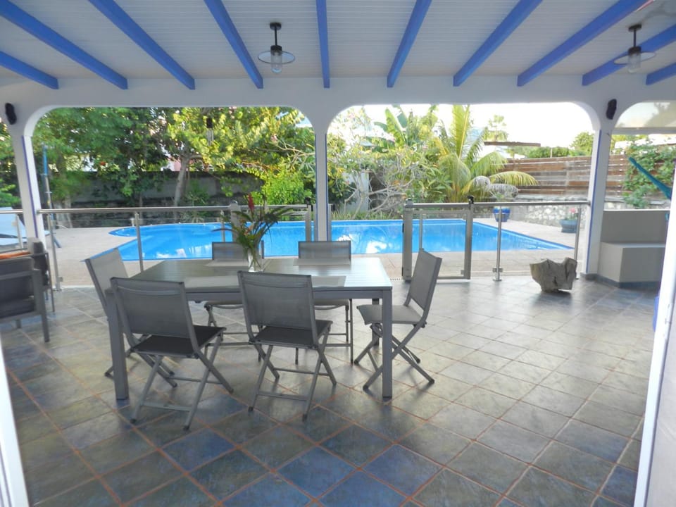 VILLA LE BORD BLEU Villa in Grande-Terre, Guadeloupe