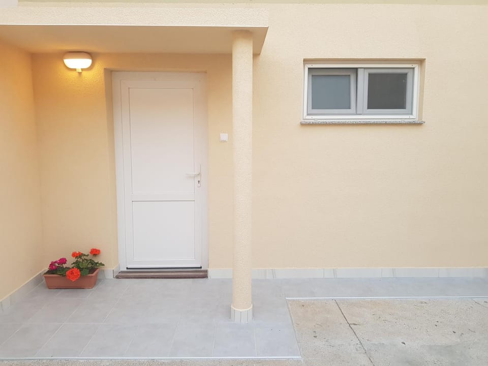 Apartman Mig Apartment in Novalja