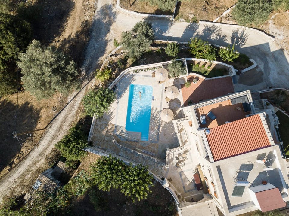 Prinus Country Retreat Apokoronas, heated pool, 13km from the sea Villa in Crete