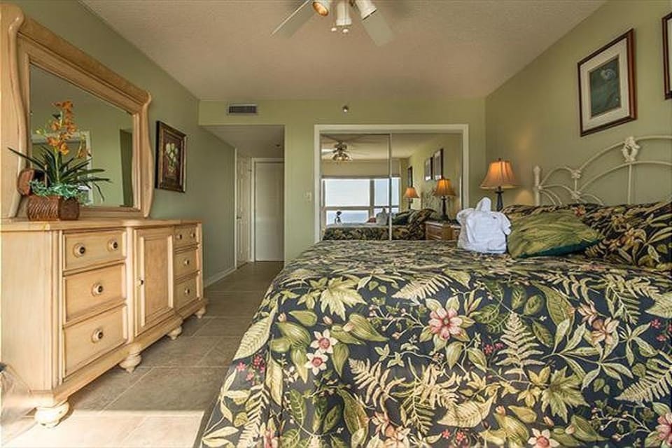 GulfSide 0403 at Hidden Dunes - 1149891 Apartment in Miramar Beach