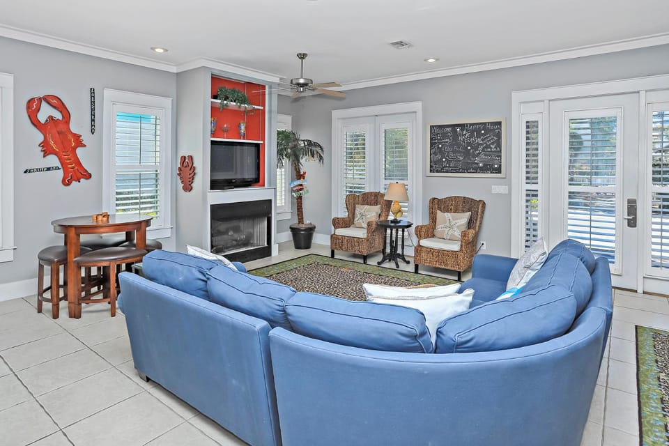 Happy Hour - 1232970 Villa in Rosemary Beach