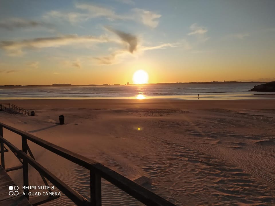 Nearby landmark, Day, Natural landscape, Beach, Sea view, Sunrise, Sunset