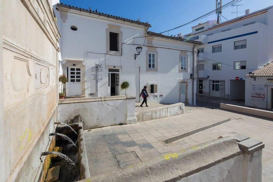 Bicas Velhas Studio Apartment in Loulé