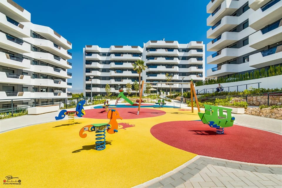 Property building, Children play ground, Garden, Floor plan, Area and facilities