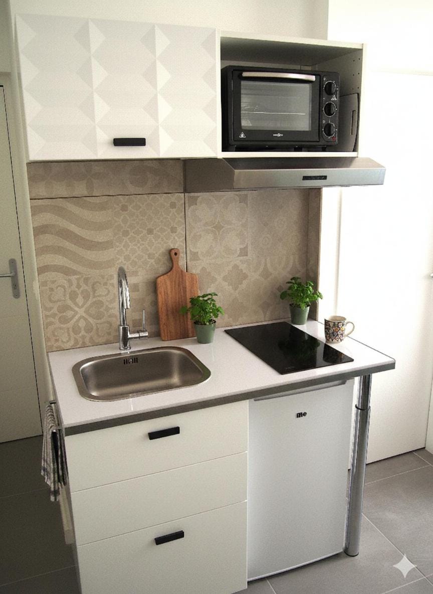 Kitchen or kitchenette, oven, stove
