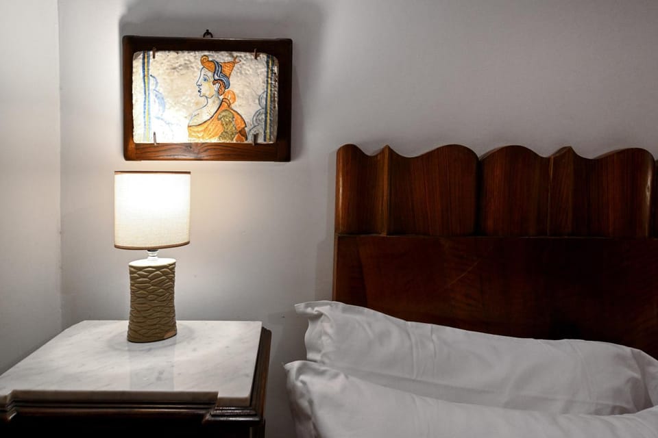 Bed, Decorative detail