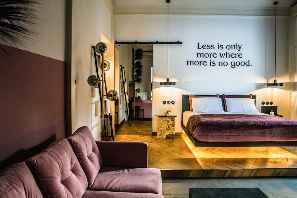Living room, Photo of the whole room, Bedroom