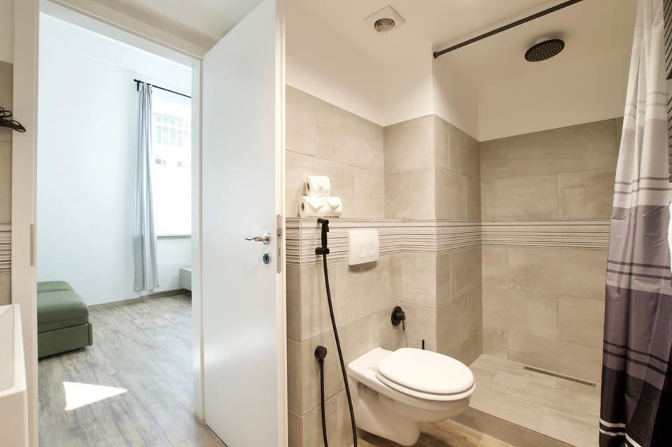Standard Apartment by Hi5 - Gellért Spa Area Apartment in Budapest