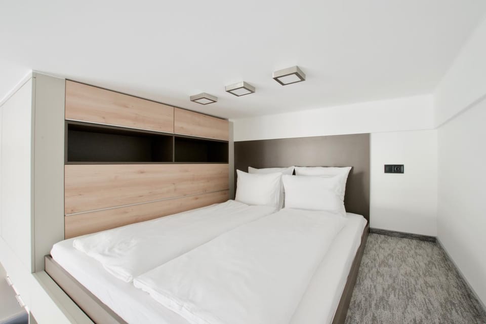 Standard Apartment by Hi5 - Gellért Spa Area Apartment in Budapest
