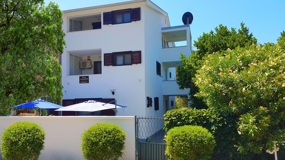 Villa Jovanovic Sutomore Apartment in Montenegro