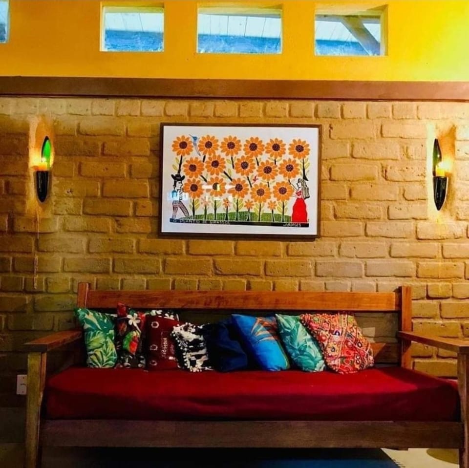 Living room, Decorative detail, Seating area
