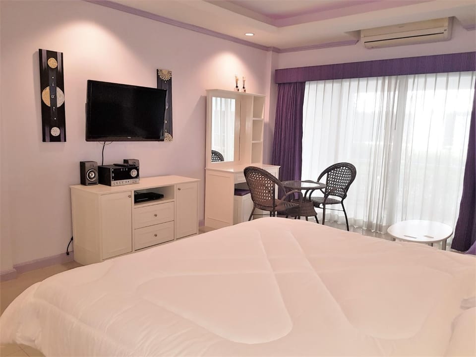 TV and multimedia, Bedroom
