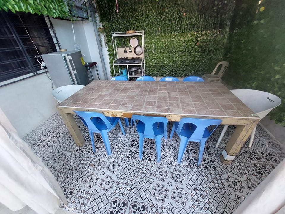 Hundred Islands lucky One Transient 3mins walk fr wharf Apartment in Ilocos Region