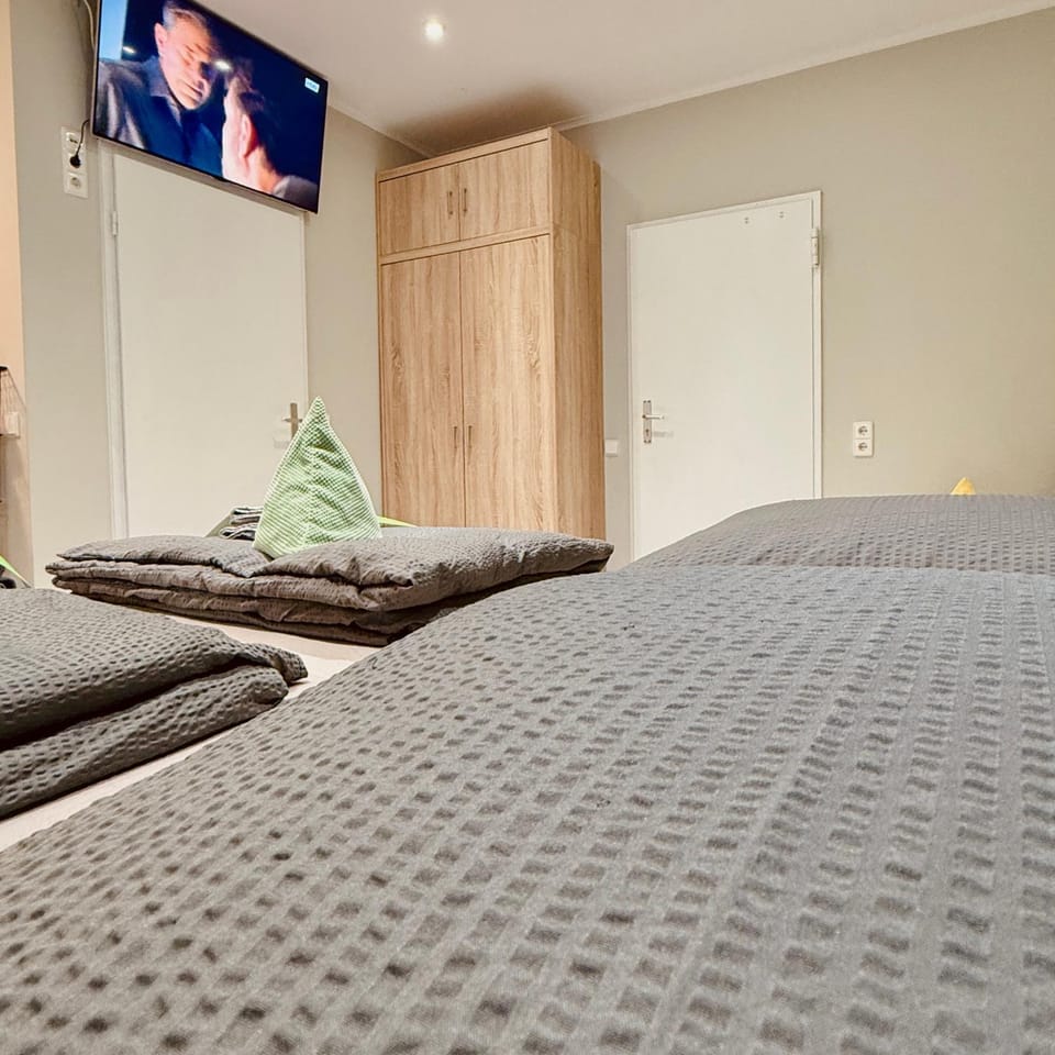 Neuwertiges Apartment mit Kostenlose Privatparkplatz auch für Transporter geeignet R1 Apartment in Baden-Württemberg