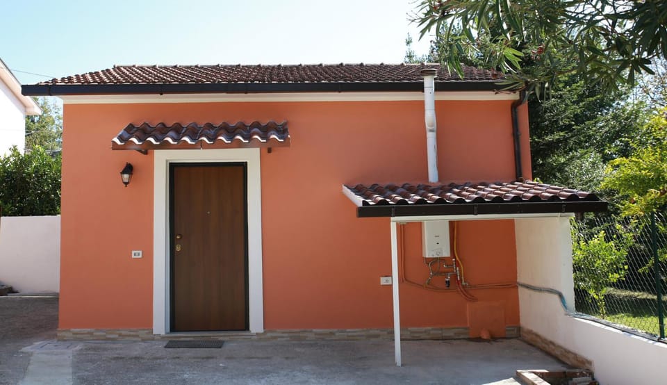 B&B La La Rose Bed and Breakfast in Lazio
